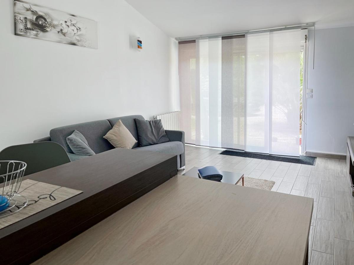 Les lauriers roses - Housity