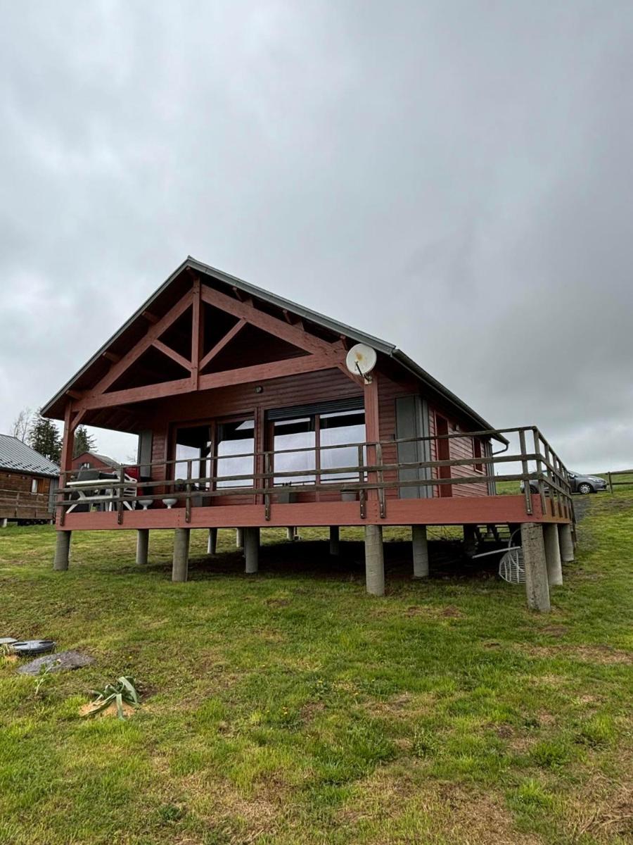 Chalet des Gardettes, belle vue 1220m d'altitude - Housity