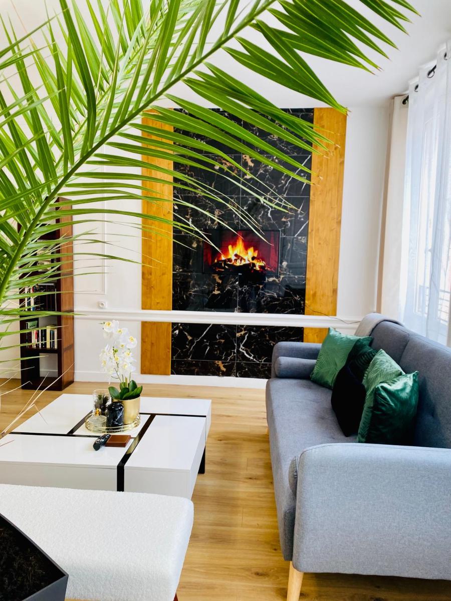 Bel Appartement pour 2 personnes vue latérale sur le port - Housity