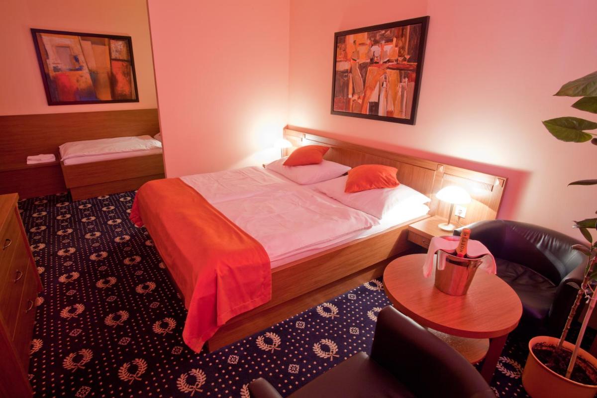 Penzion Gremium - Housity
