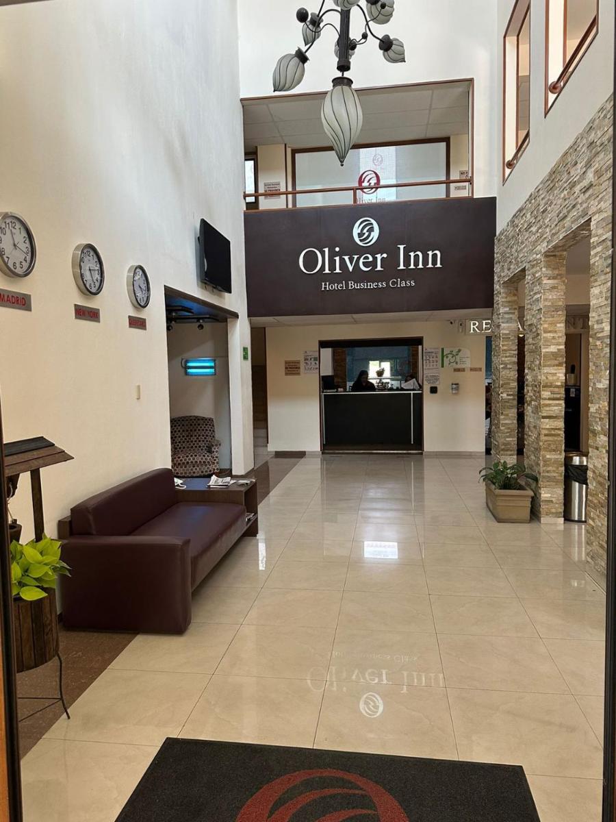 Hotel Oliver Inn - Business Class - Housity