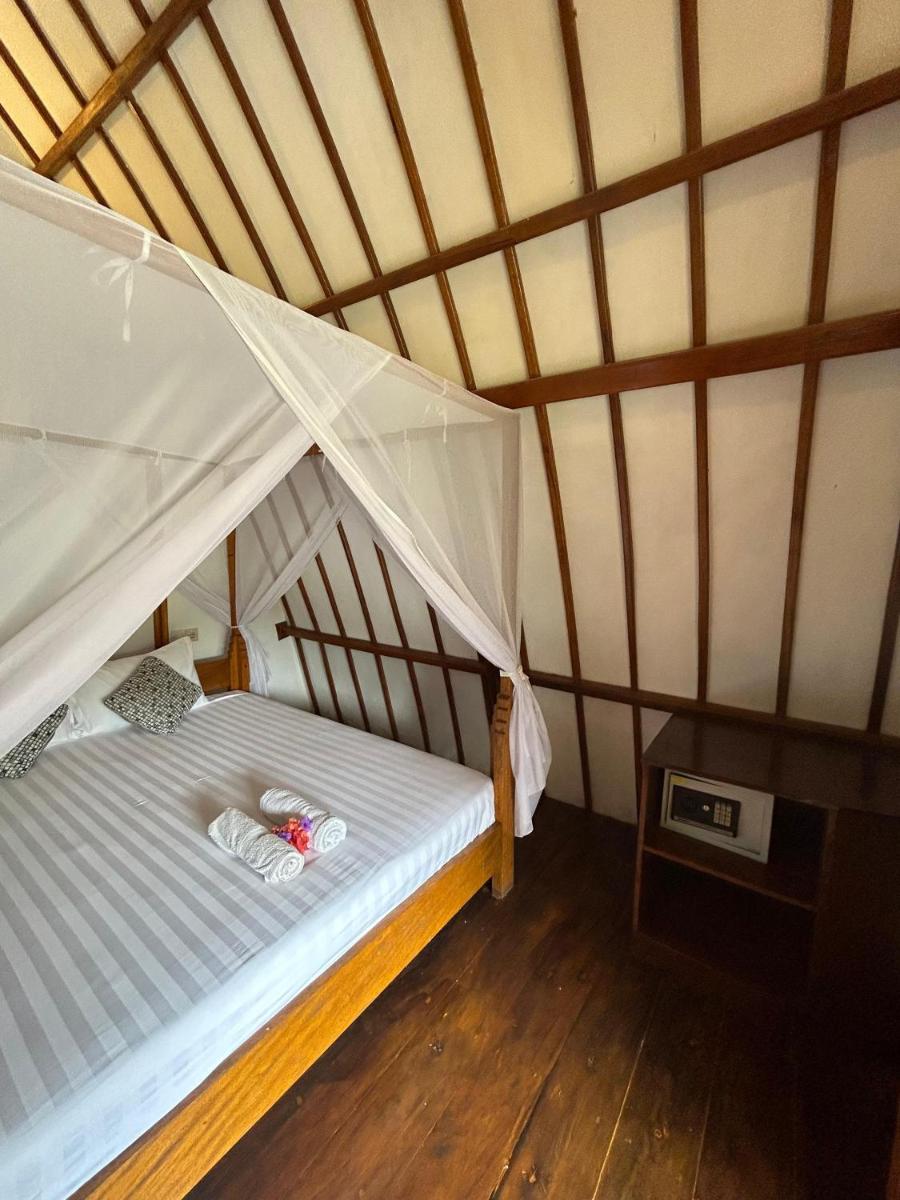 We'Be Cottages - Housity