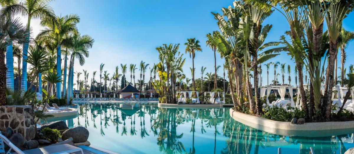 Piscina en o cerca de Maspalomas Princess