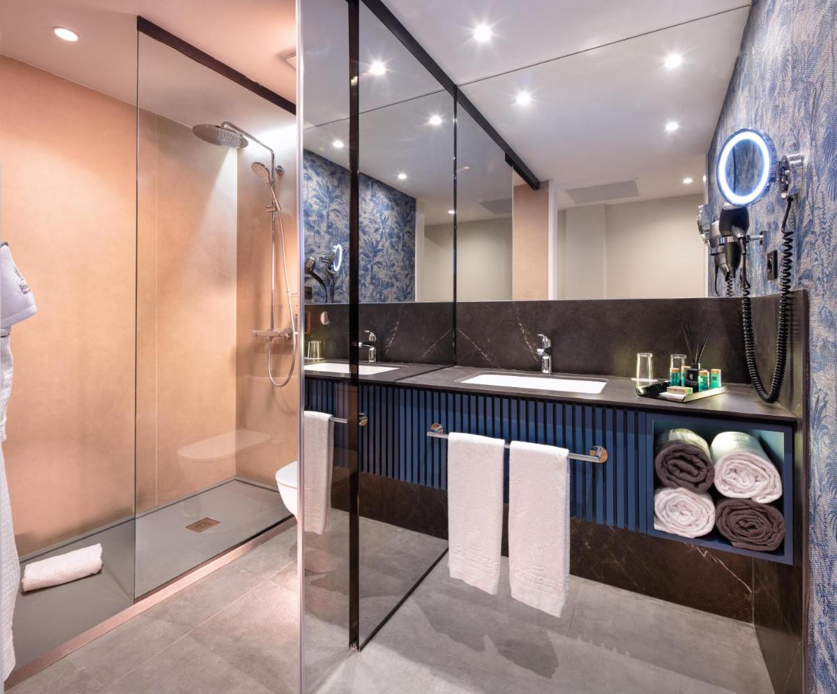 Un baño de Princess Inspire Tenerife - Adults Only