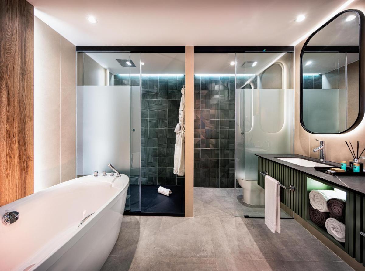 Un baño de Princess Inspire Tenerife - Adults Only