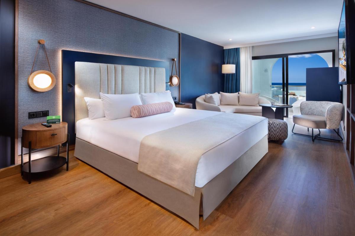 Cama o camas de una habitación en Princess Inspire Tenerife - Adults Only