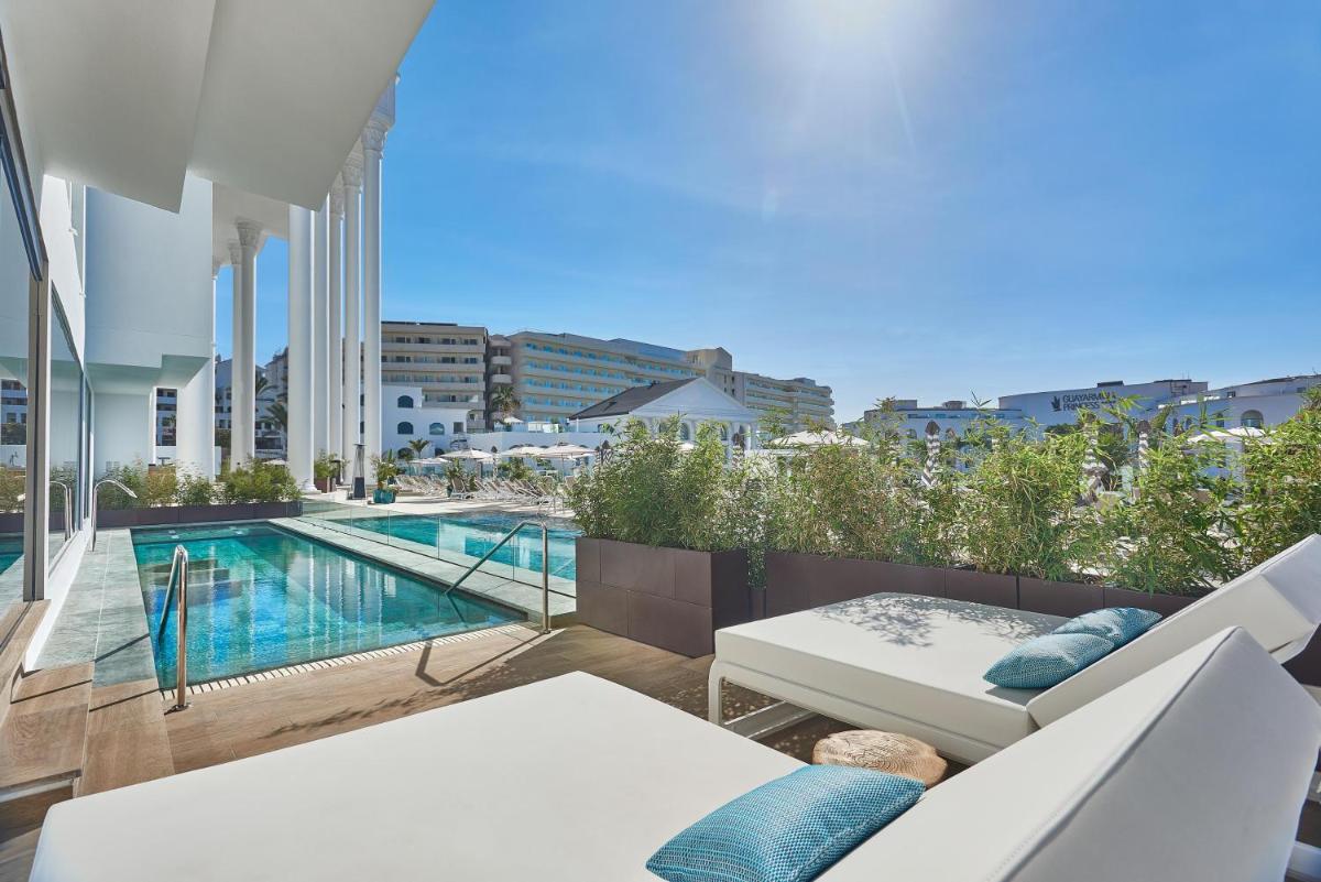 Piscina en o cerca de Princess Inspire Tenerife - Adults Only