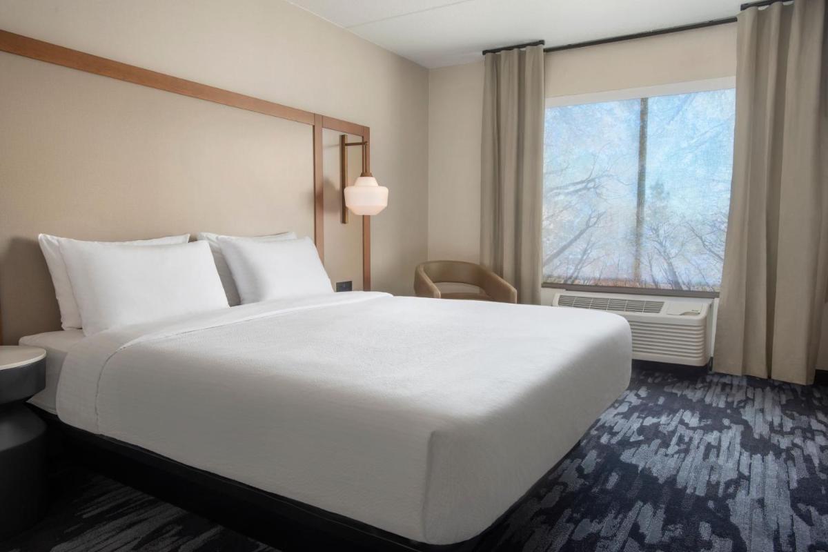 Fairfield by Marriott Rochester Henrietta/University Area - Housity
