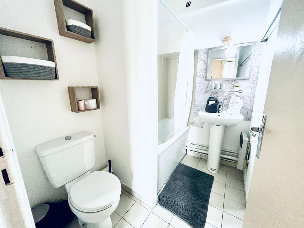 COSY STUDIO in the center of Fontainebleau - Housity