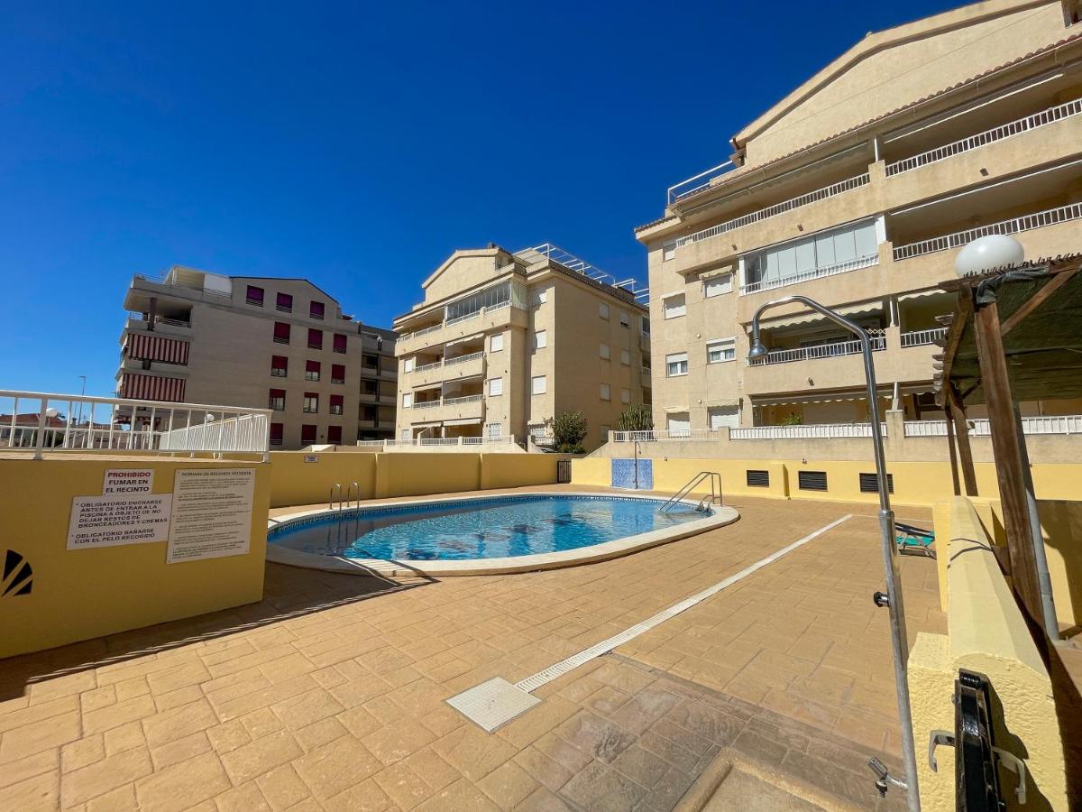 Apartamentos Canet de Berenguer 3000 - Housity