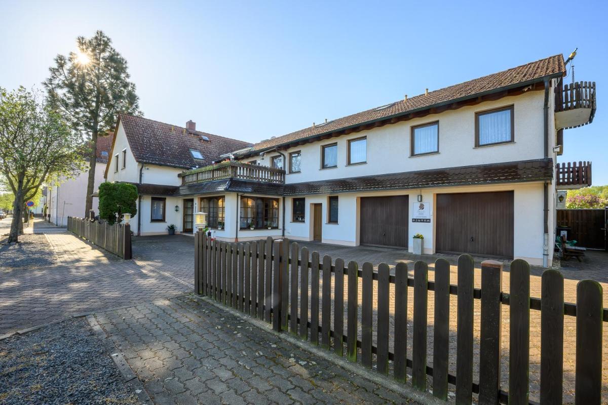 Pension Heinrich Heine - Housity