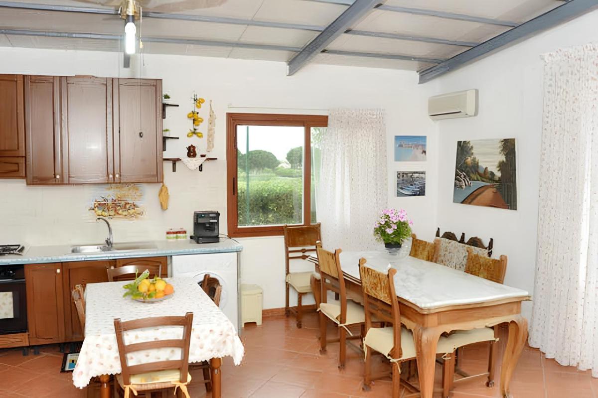 2 bedrooms house with wifi at Campofelice di Roccella 5 km away from the beach - Housity