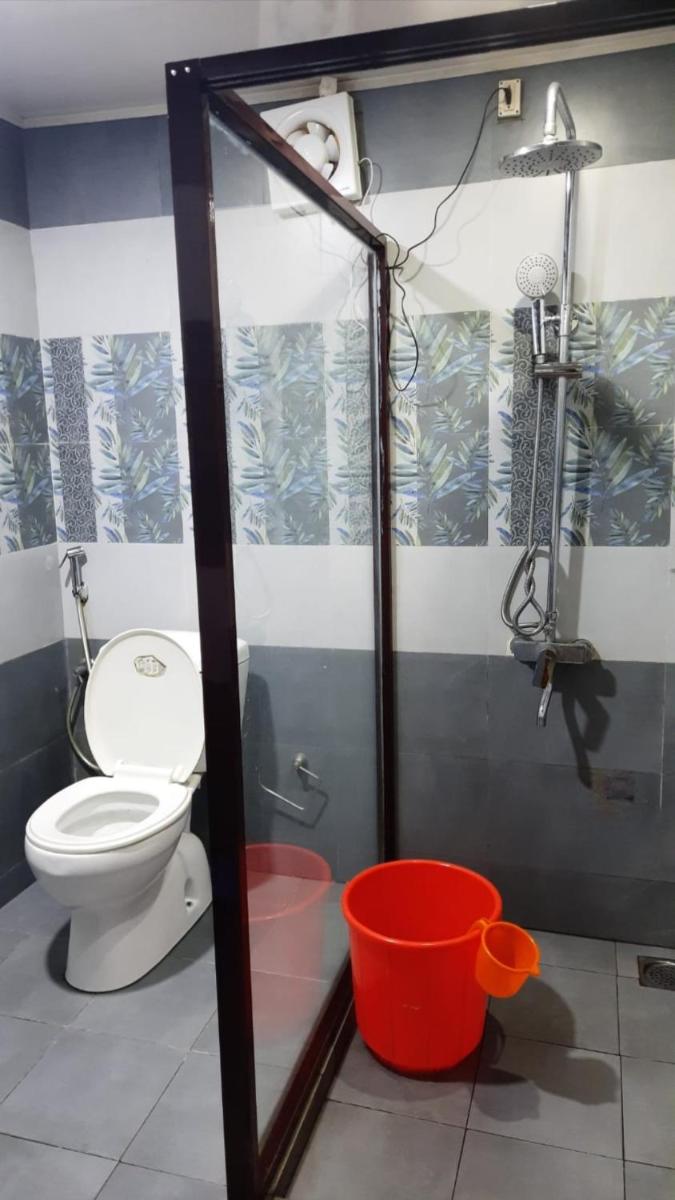 Backwater Breeze - Housity