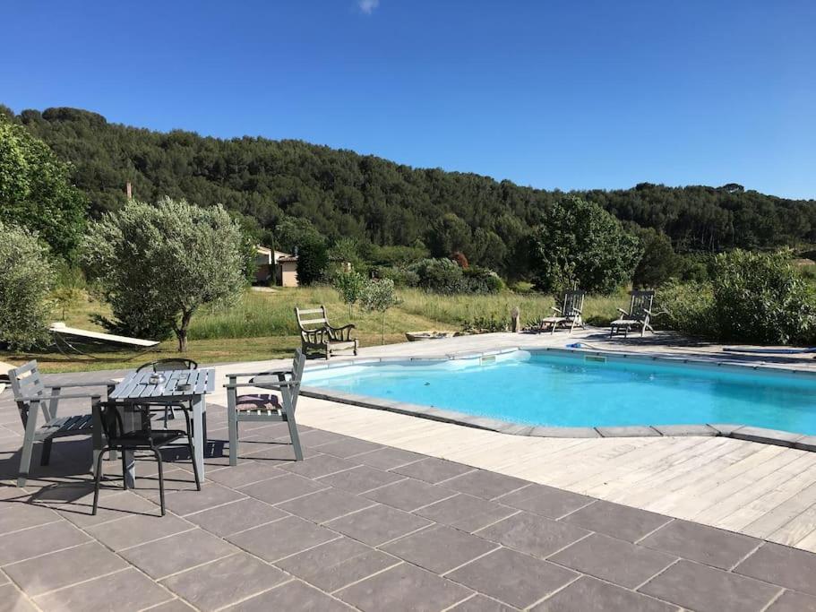Maison entre vignes et piscine à 5 mn des plages ! - Housity