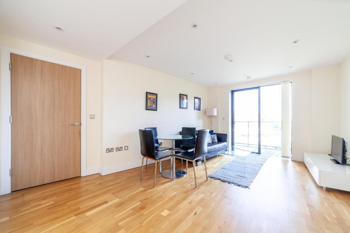 Suitetrails - Tower Bridge Apartments