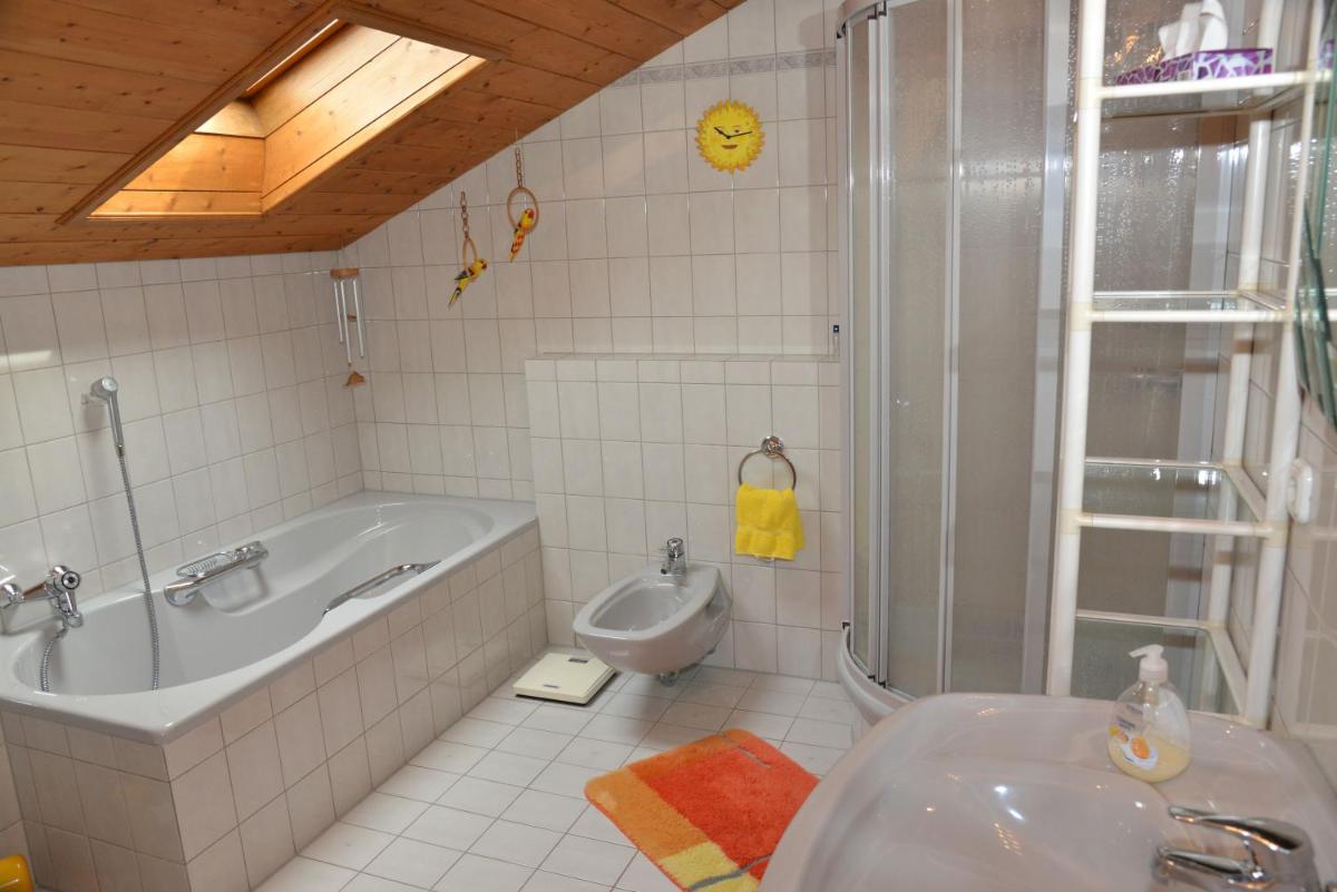 Ferienwohnungen Haus Monika - Housity