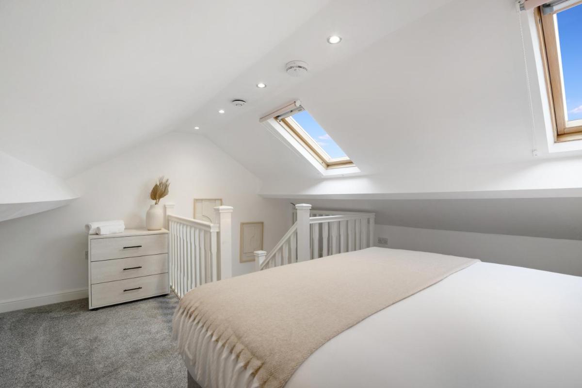 NEW! 3-Bedroom Homey Vibes in Stratton, Sleeps 6 - Housity