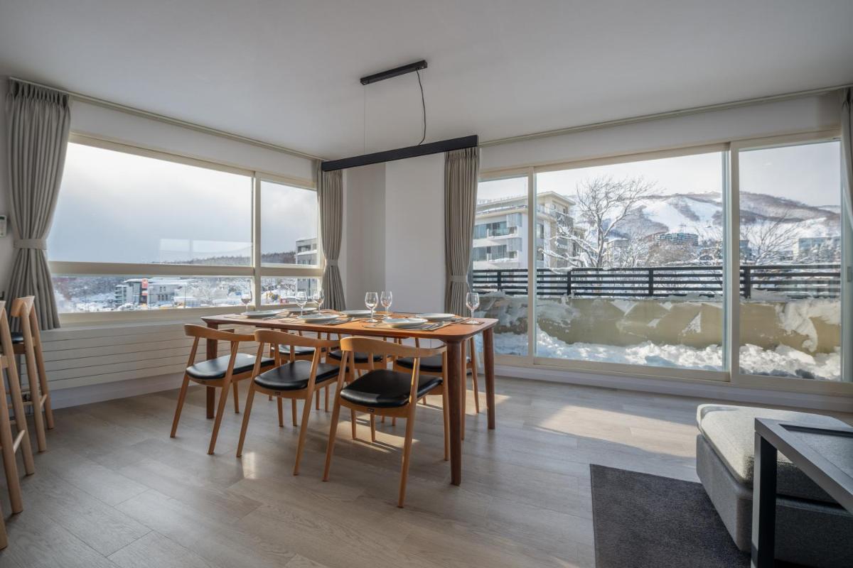The Freshwater - Housity