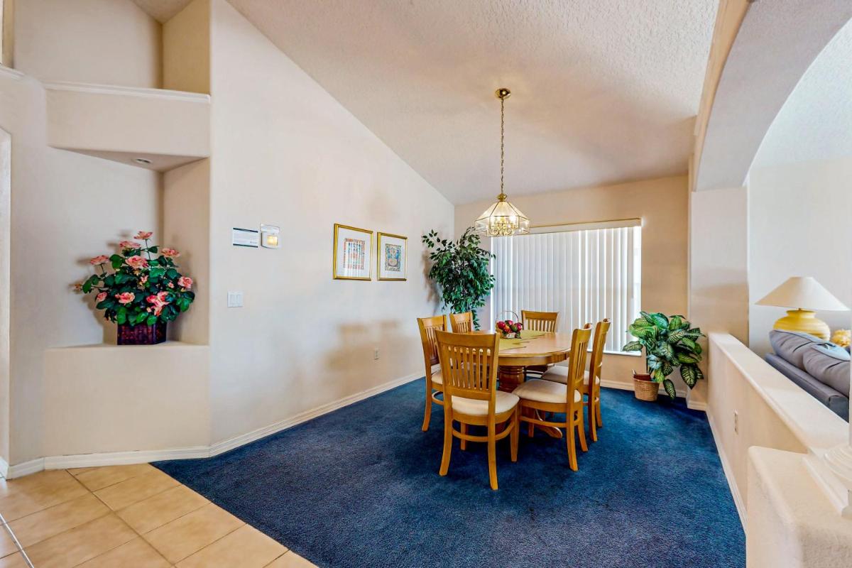 Davenport Decadence - Housity