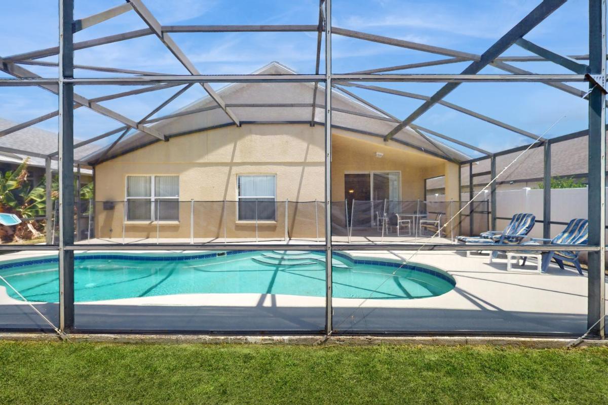 Davenport Decadence - Housity