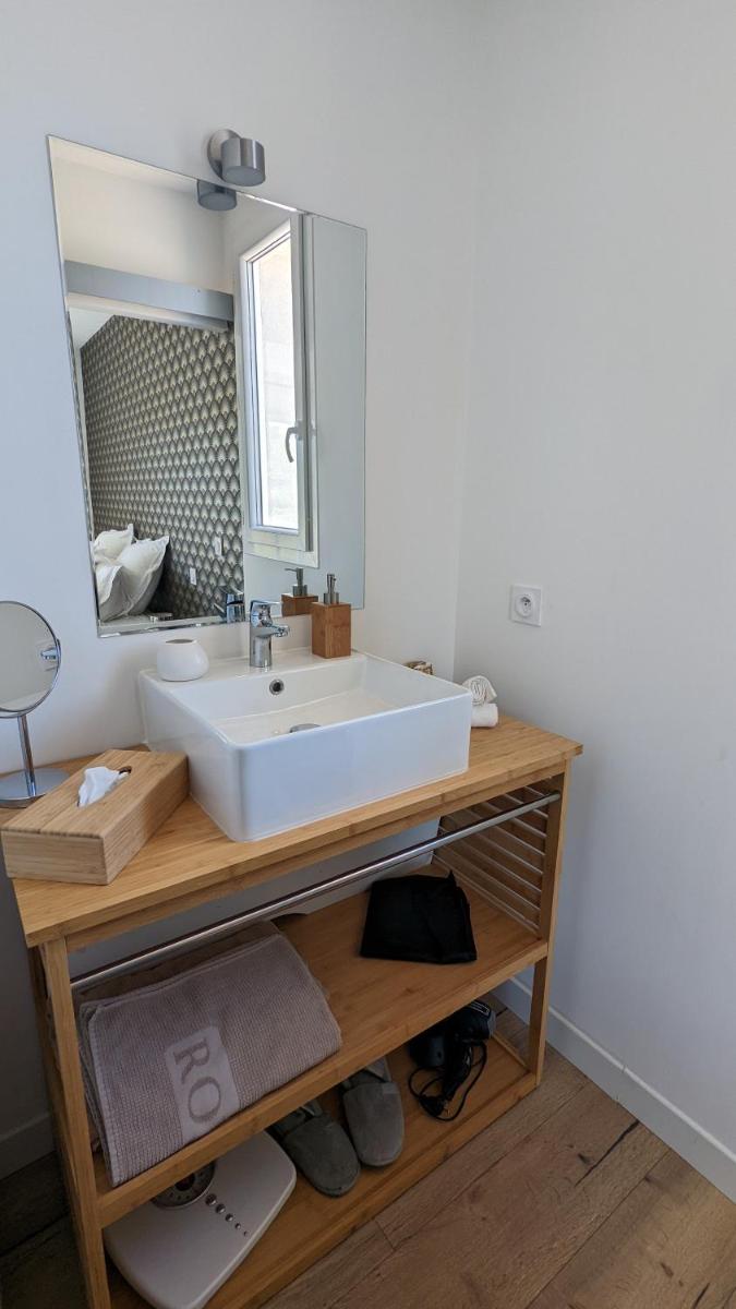 Chambre T Tavel - Housity