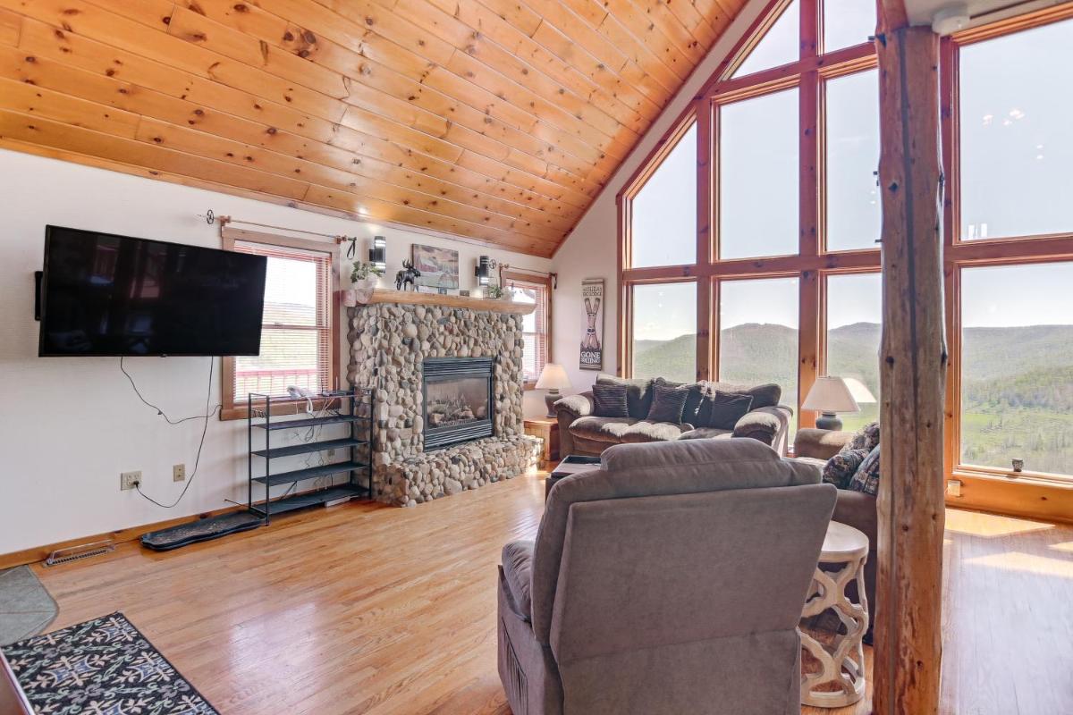 West Virginia Cabin Near Snowshoe Mountain Resort - Housity