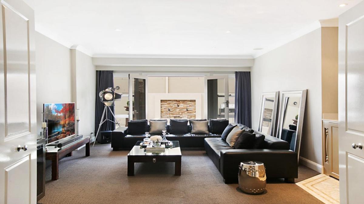 The Vintage Manor - Housity