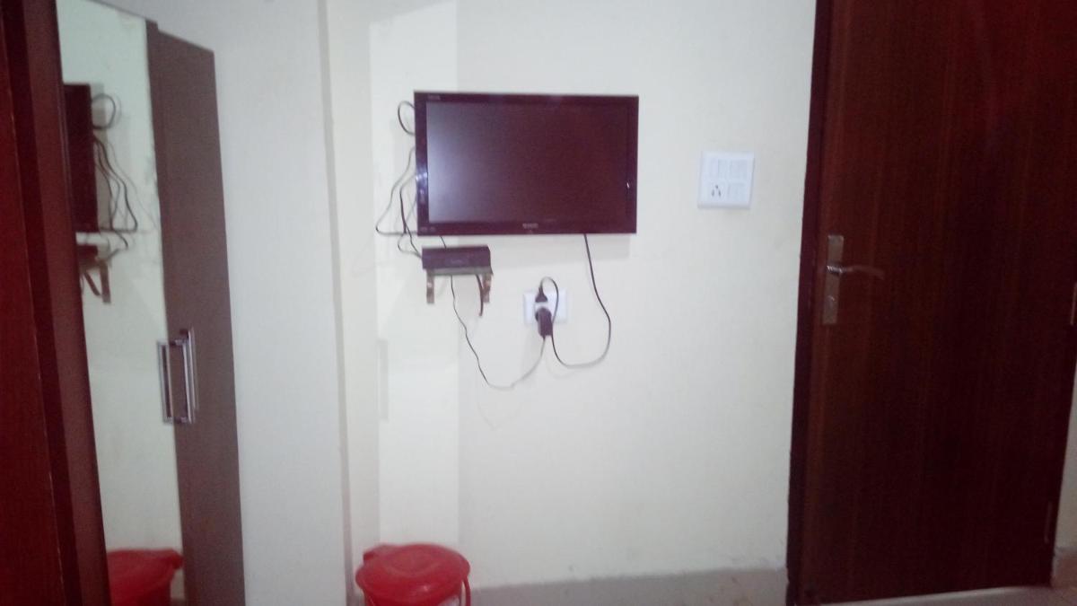 Hotel Sunshine - Housity