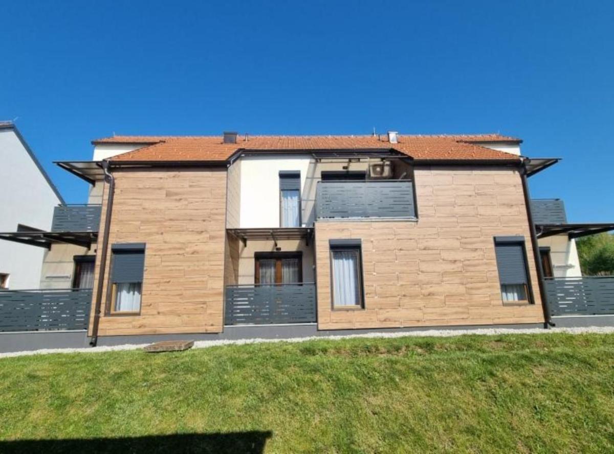 Apartment Martinus-R - Housity