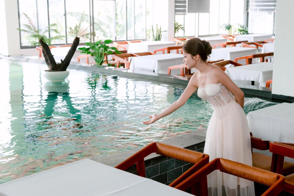 LuckyStar Hotel - Housity