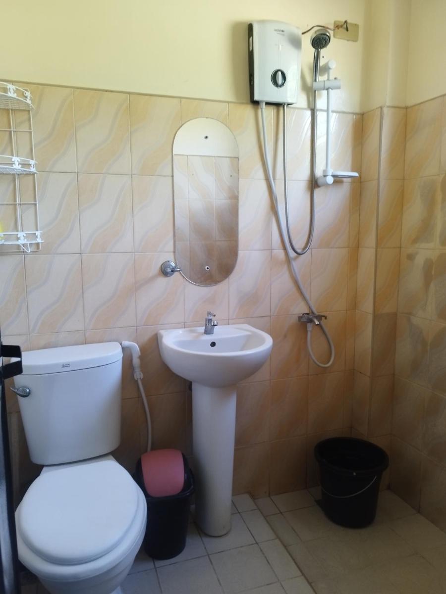 Riverside at Aninuan Accommodation and Food - Housity