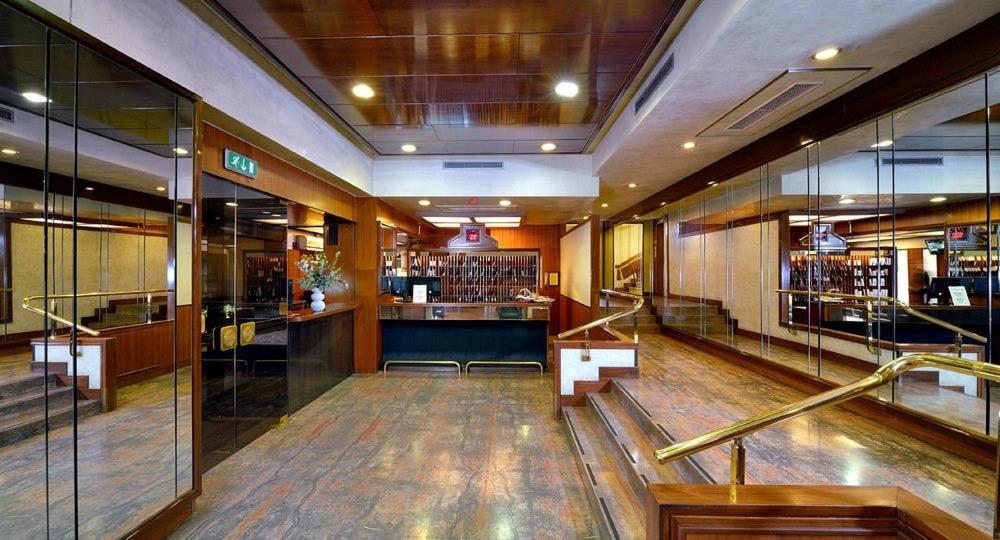 Grand Hotel Elite - Housity