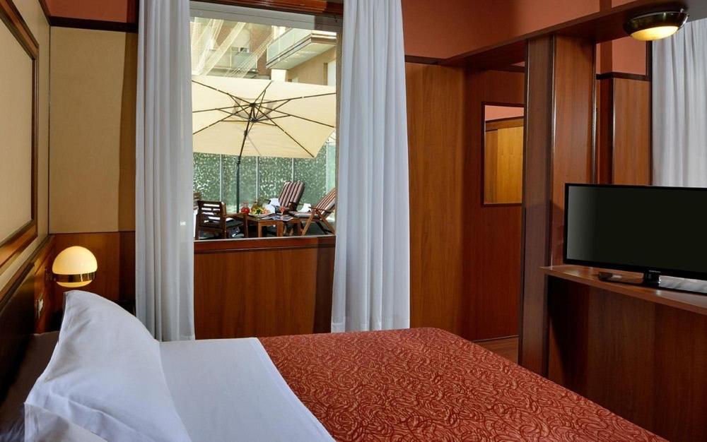 Grand Hotel Elite - Housity
