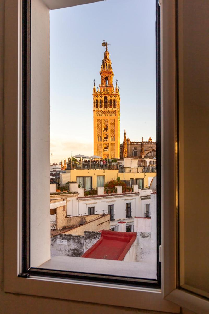 Conteros Dúplex - Terraza vistas a la Giralda - Housity