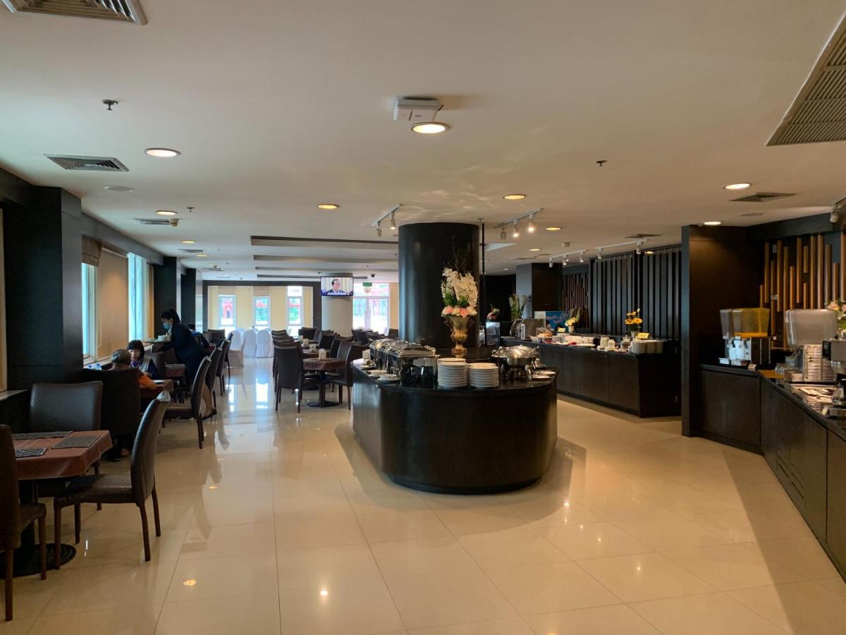 Wangchan Riverview - Housity