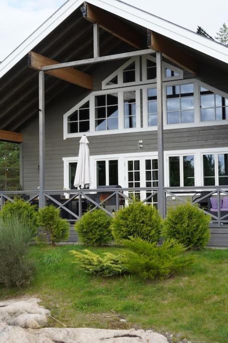Utsikten - Ny flott hytte, Privat Badstue, Spabad! - Housity