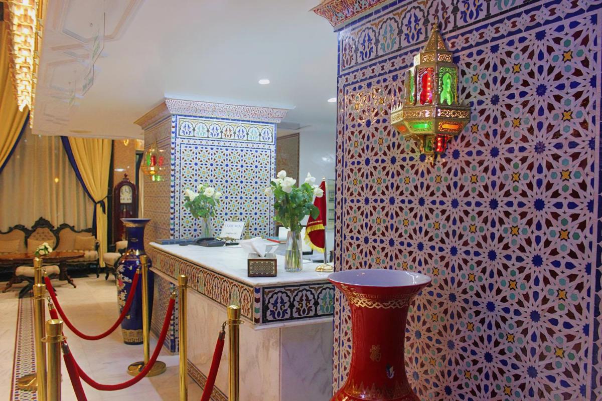 Majliss Hotel Downtown - Housity