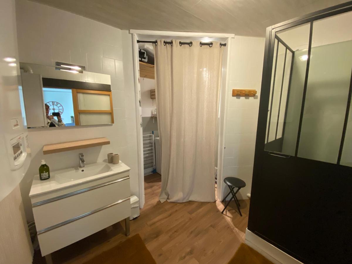 Appartement proche des remparts et tous commerces. - Housity