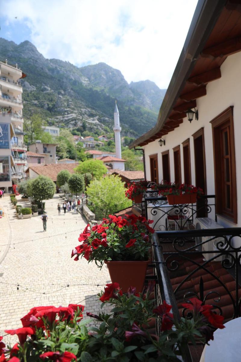 Villa Castriota - Housity