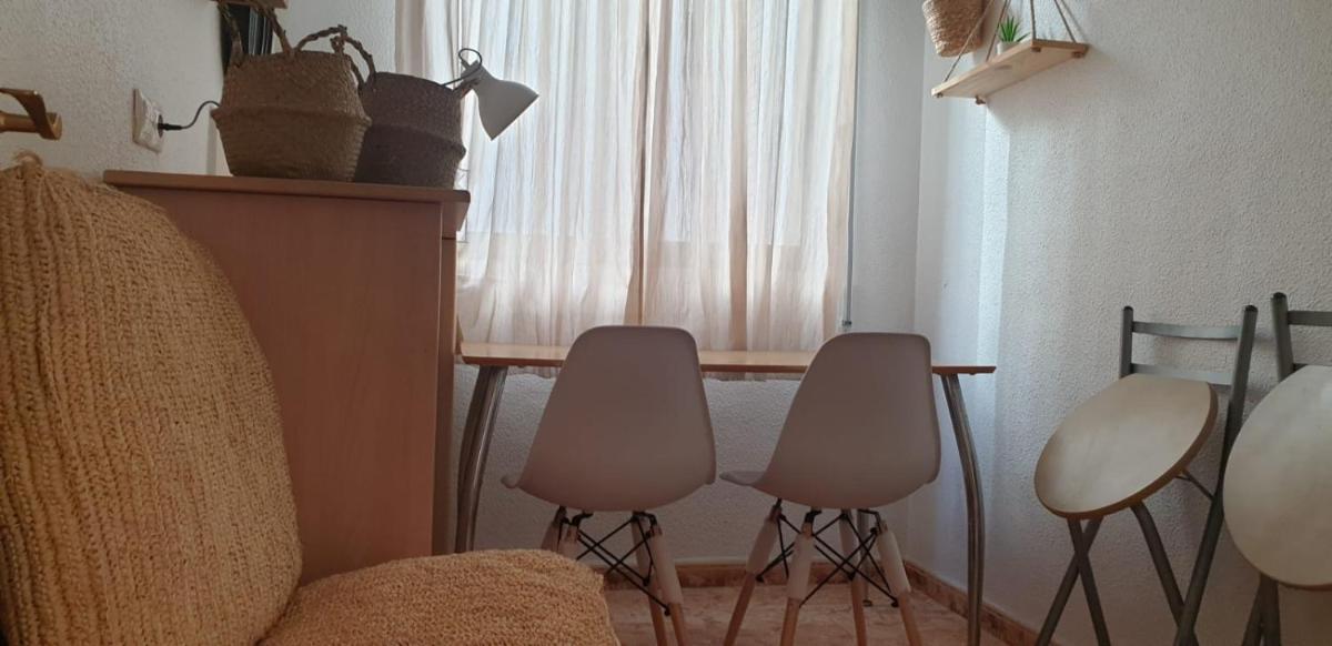 Basic Guardamar pension - Housity