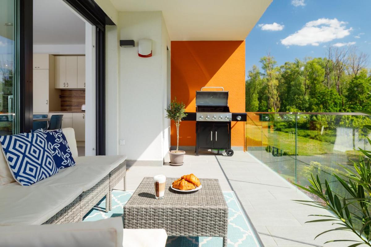 Blue4 Apartment - Housity