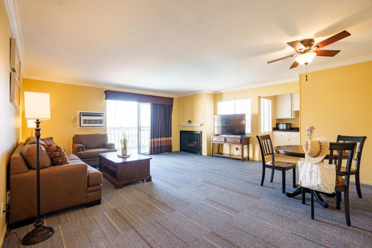 Dana Point Marina Inn - Housity