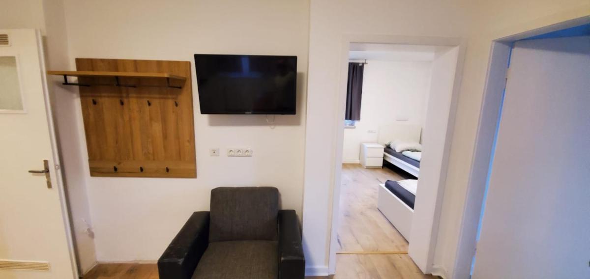 Holiday Home Cologne - Hizvo