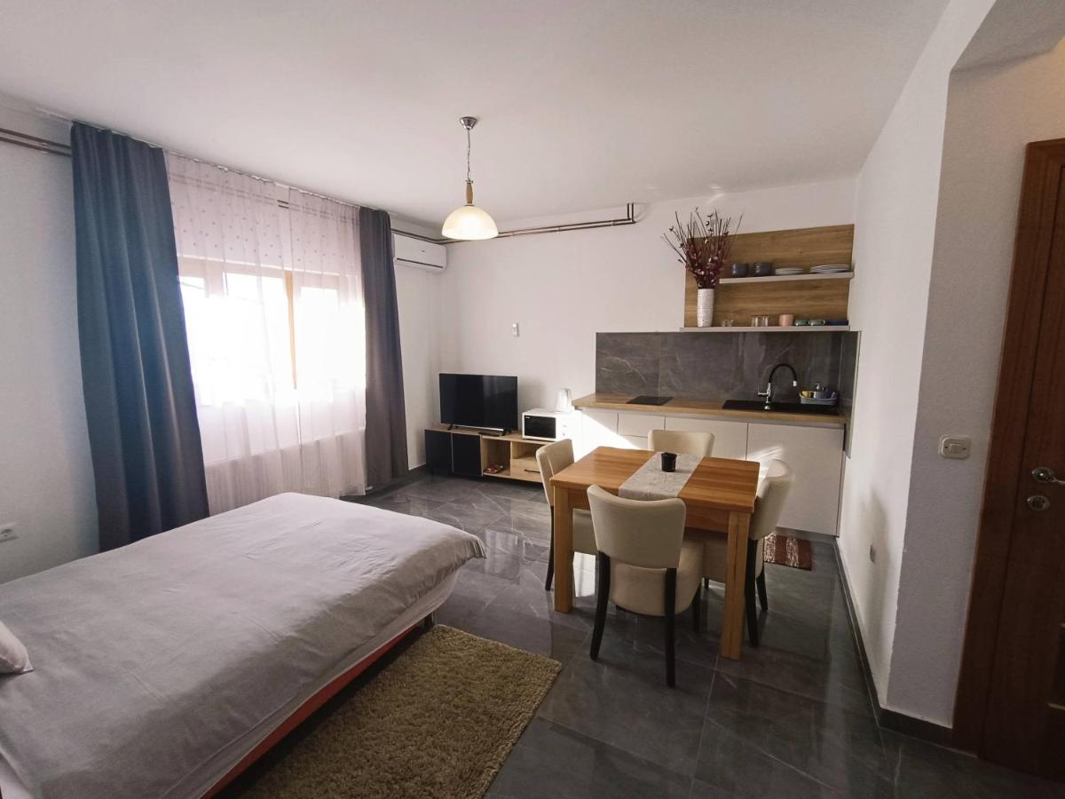 Apartments Poljanak Green House - Housity