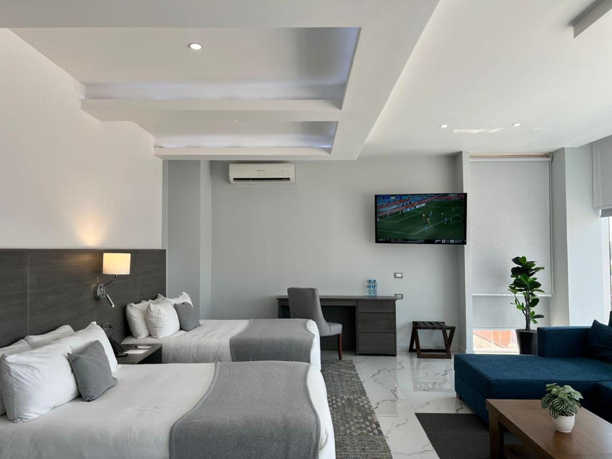 Hotel GRALTA - Housity