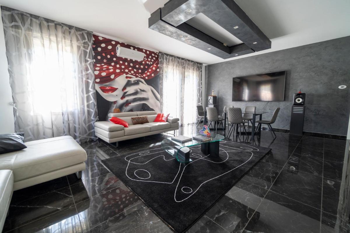 Mistica Space - Housity