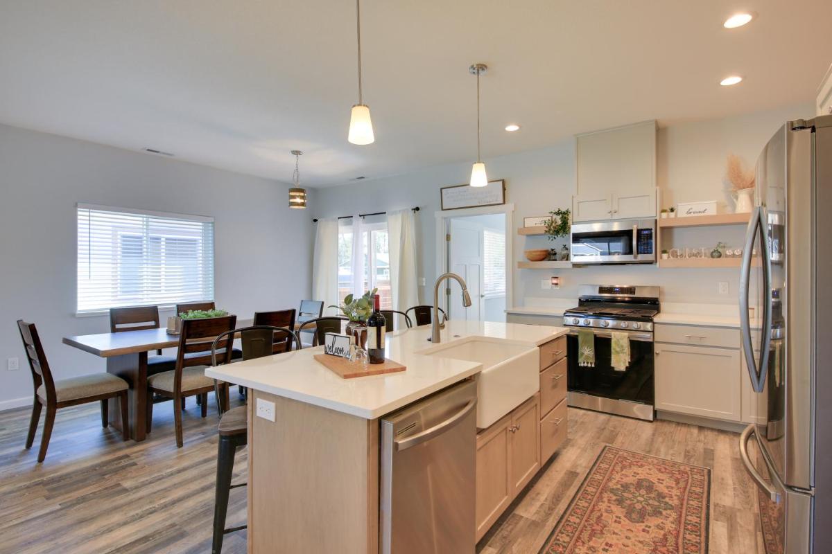 Sandpoint Haven Less Than 3 Mi to Lake Pend Oreille! - Housity