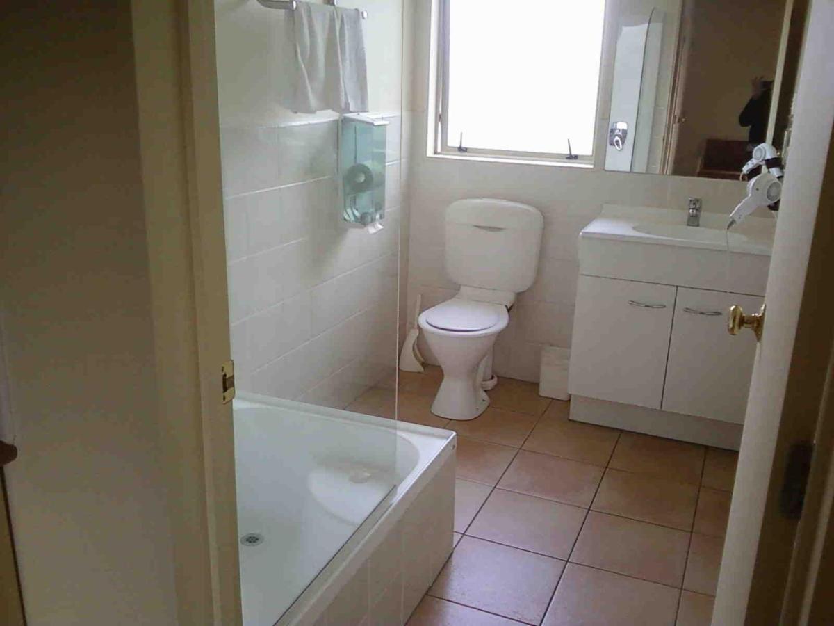 Avondale Motor Inn - Housity