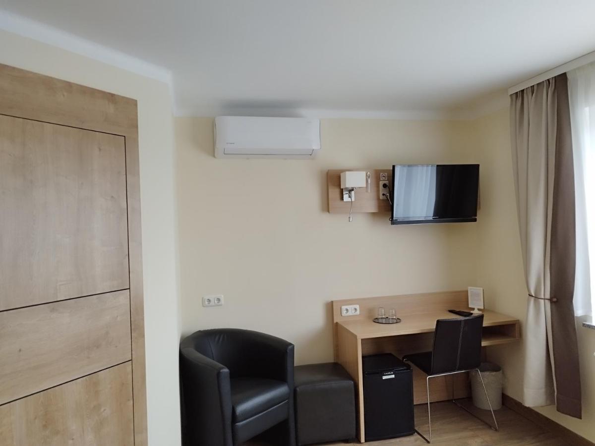 Pokoje u Krysi - Housity