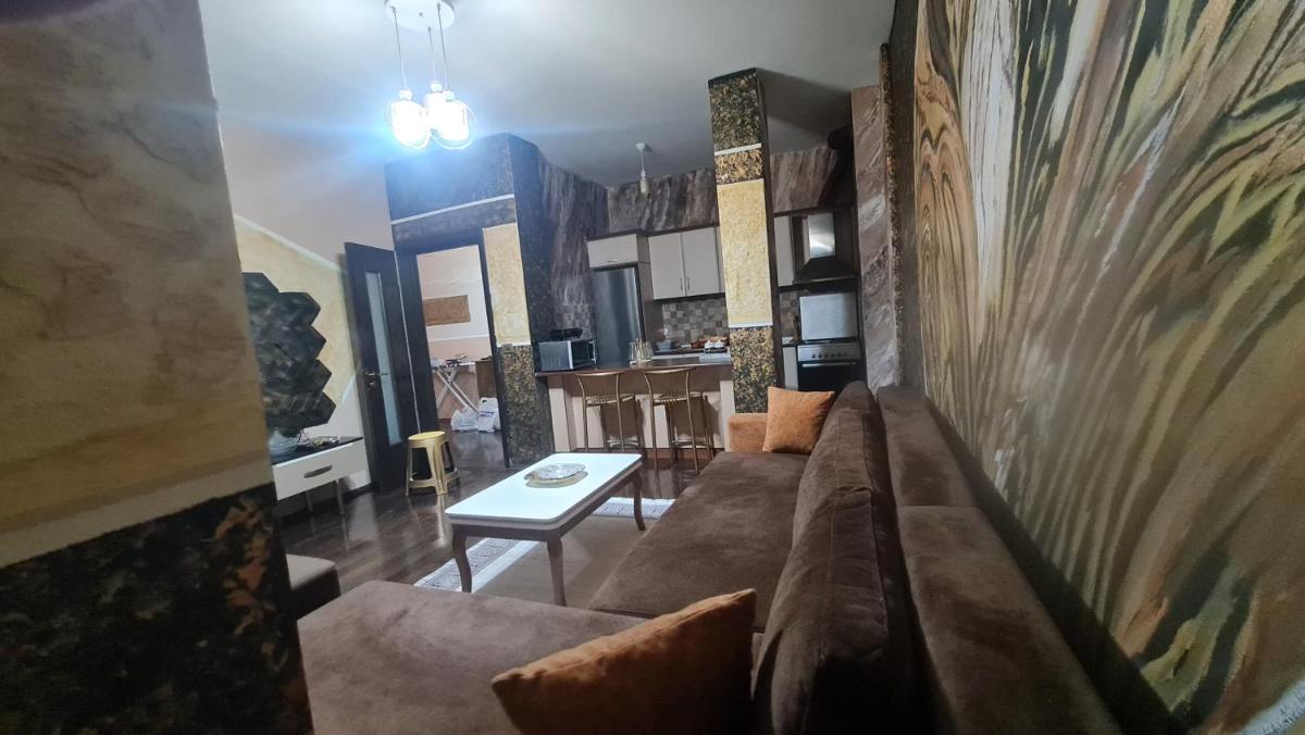 Top Shkodra location - Housity